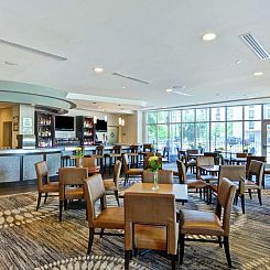 DoubleTree by Hilton Baton Rouge