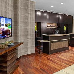 Courtyard Memphis Downtown