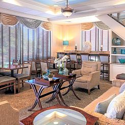 Five Towns Inn - JFK Airport
