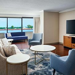 Hilton New Orleans Riverside