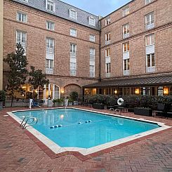 Holiday Inn Hotel French Quarter-Chateau Lemoyne, an IHG Hot