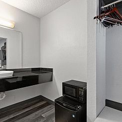 Motel 6-San Diego, CA - North