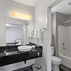 Motel 6-San Diego, CA - North