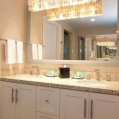 Inn by the Sea, at La Jolla