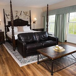 D. Hotel Suites & Spa