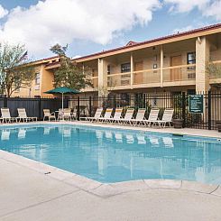 La Quinta Inn by Wyndham New Orleans West Bank / Gretna