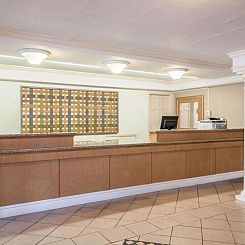La Quinta Inn by Wyndham New Orleans West Bank / Gretna