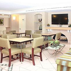 La Quinta Inn by Wyndham New Orleans West Bank / Gretna
