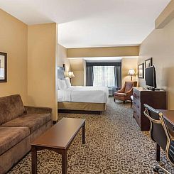 Best Western Plus Intercourse Village Inn