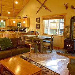 Vakantiehuis Moderne Hütte mit Whirlpool, Haustieren OK und