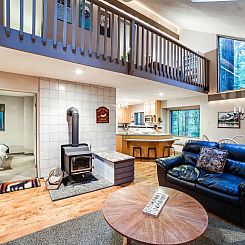 Vakantiehuis Ein traditionelles Familien-Ski-Chalet mit 2 Et