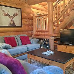 Vakantiehuis Echte Blockhütte mit Kamin und Wi-fi