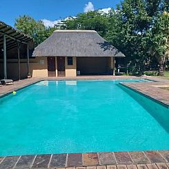 Vrijstaande villa pal naast Kruger