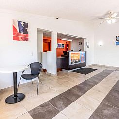 Motel 6-Mansfield, OH