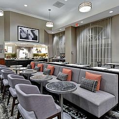 Homewood Suites by Hilton Edgewater-NYC Area
