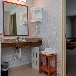 Hampton Inn & Suites Riverton