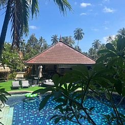 Tropical Palm Resort