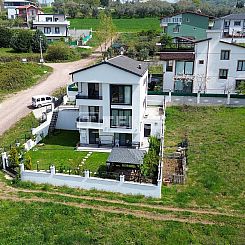 Vrijstaande woning in Termal