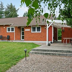 Vakantiehuis "Gwen" - 2.7km from the sea