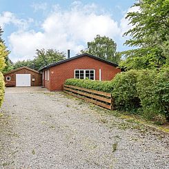 Vakantiehuis "Philip" - 2km from the sea