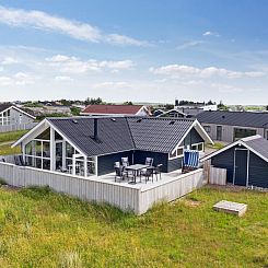 Vakantiehuis "Betti" - 200m from the sea