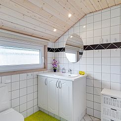 Vakantiehuis "Allita" - 12km from the sea