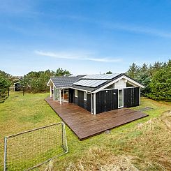 Vakantiehuis "Helen" - 500m to the fjord