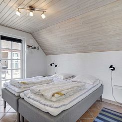 Vakantiehuis "Lavina" - 950m from the sea