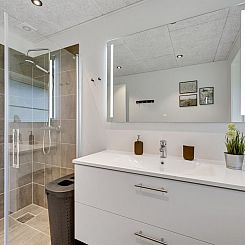 Vakantiehuis "Øn" -  from the sea