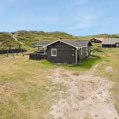 Vakantiehuis "Veetrikki" -  from the sea