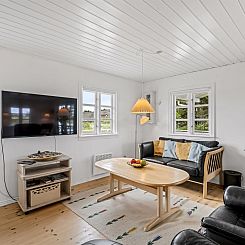 Vakantiehuis "Dortea" - 600m from the sea