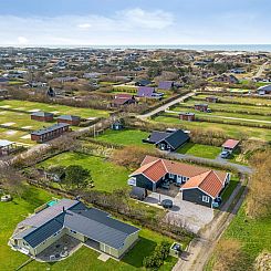 Vakantiehuis "Torhild" - 700m from the sea