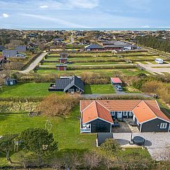 Vakantiehuis "Torhild" - 700m from the sea