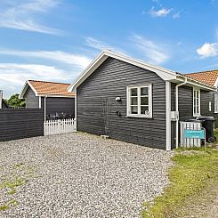 Vakantiehuis "Torhild" - 700m from the sea