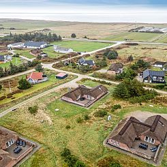 Vakantiehuis "Madsen" -  from the sea