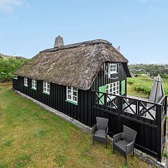 Vakantiehuis "Annika" -  from the sea