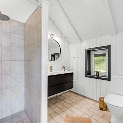 Vakantiehuis "Aage" - 1.7km from the sea