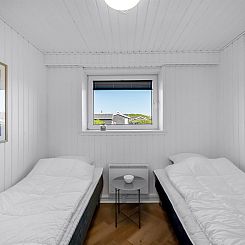 Vakantiehuis "Hillevi" - 200m from the sea