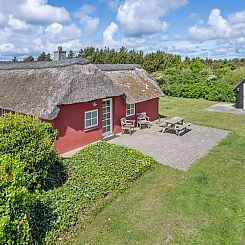 Vakantiehuis "Fredger" - 1.8km from the sea