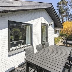 Vakantiehuis "Cristiana" - 950m from the sea