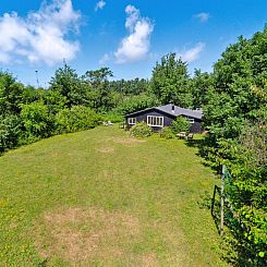 Vakantiehuis "Krister" - 900m from the sea