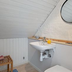 Vakantiehuis "Asgot" - 15m from the sea