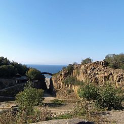 Vakantiehuis "Yasha" - 200m from the sea