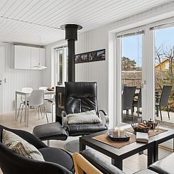 Vakantiehuis "Evert" - 250m from the sea