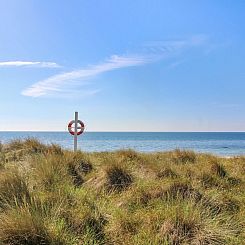 Vakantiehuis "Agnesa" - 700m from the sea