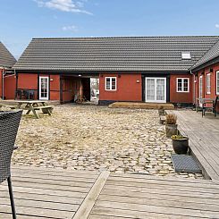Appartement "Hinrich" - 4.5km from the sea