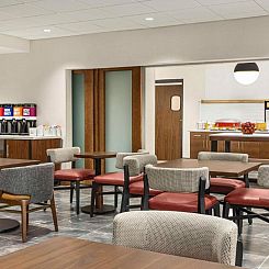 Hampton Inn Columbia Downtown Historic District