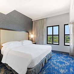 Embassy Suites Alexandria - Old Town