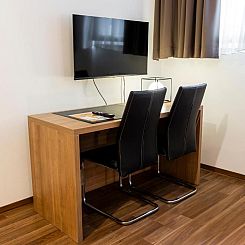 Orange Hotel und Apartments