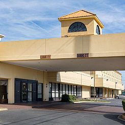 Quality Inn Near Joint Base Andrews-Washington Area